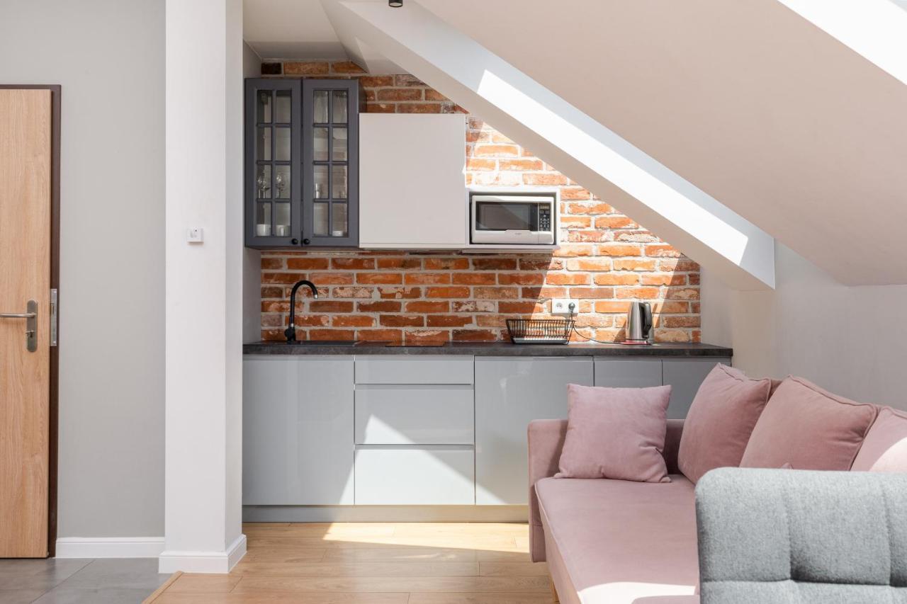 Saint Florian'S Suites - Old Town Luxury Apartments - By Upstairs Krakow Bagian luar foto