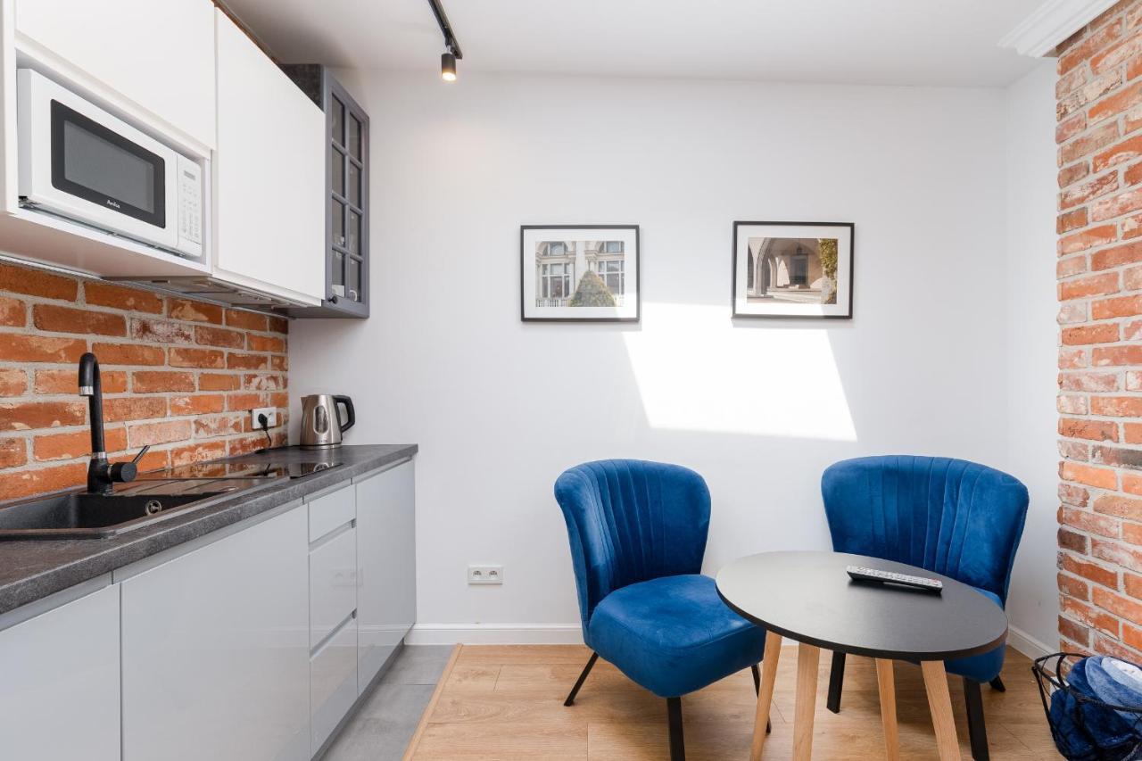 Saint Florian'S Suites - Old Town Luxury Apartments - By Upstairs Krakow Bagian luar foto