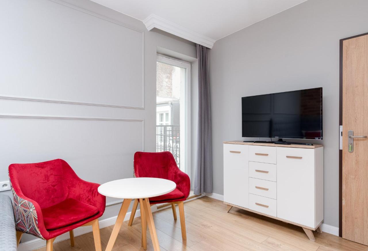 Saint Florian'S Suites - Old Town Luxury Apartments - By Upstairs Krakow Bagian luar foto