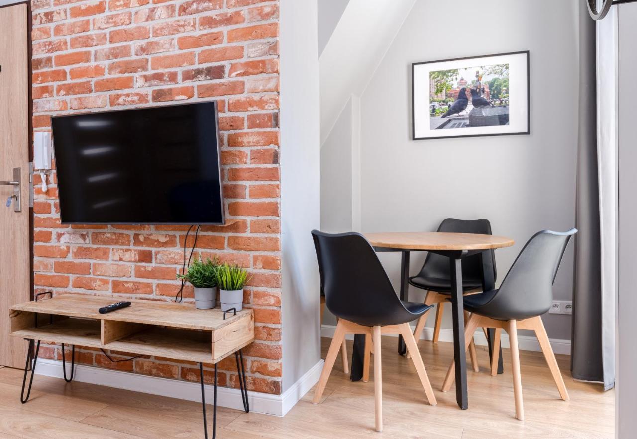 Saint Florian'S Suites - Old Town Luxury Apartments - By Upstairs Krakow Bagian luar foto