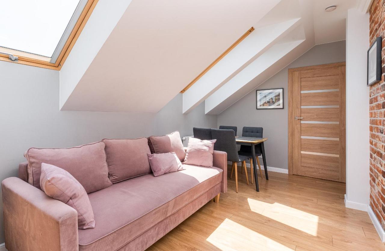 Saint Florian'S Suites - Old Town Luxury Apartments - By Upstairs Krakow Bagian luar foto