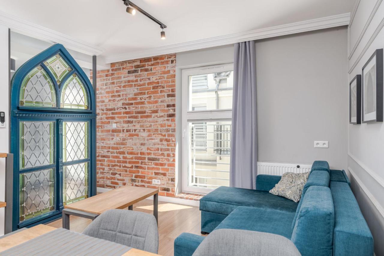 Saint Florian'S Suites - Old Town Luxury Apartments - By Upstairs Krakow Bagian luar foto